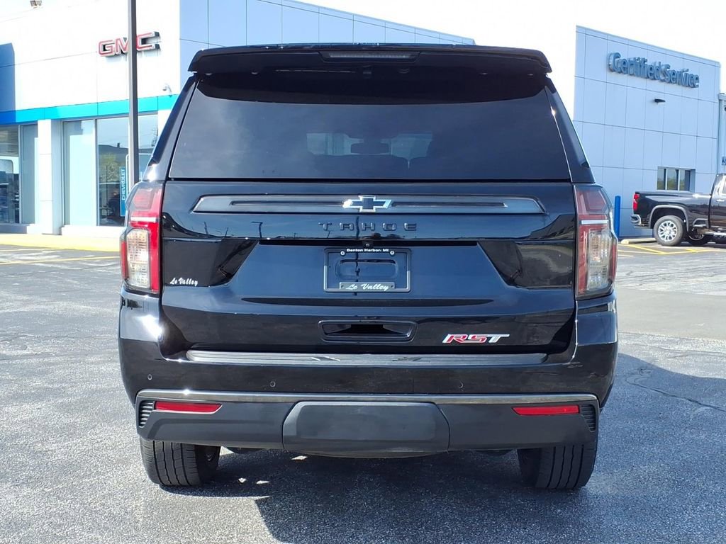 Certified 2022 Chevrolet Tahoe RST w/ Luxury Package AWD/4WD image 14