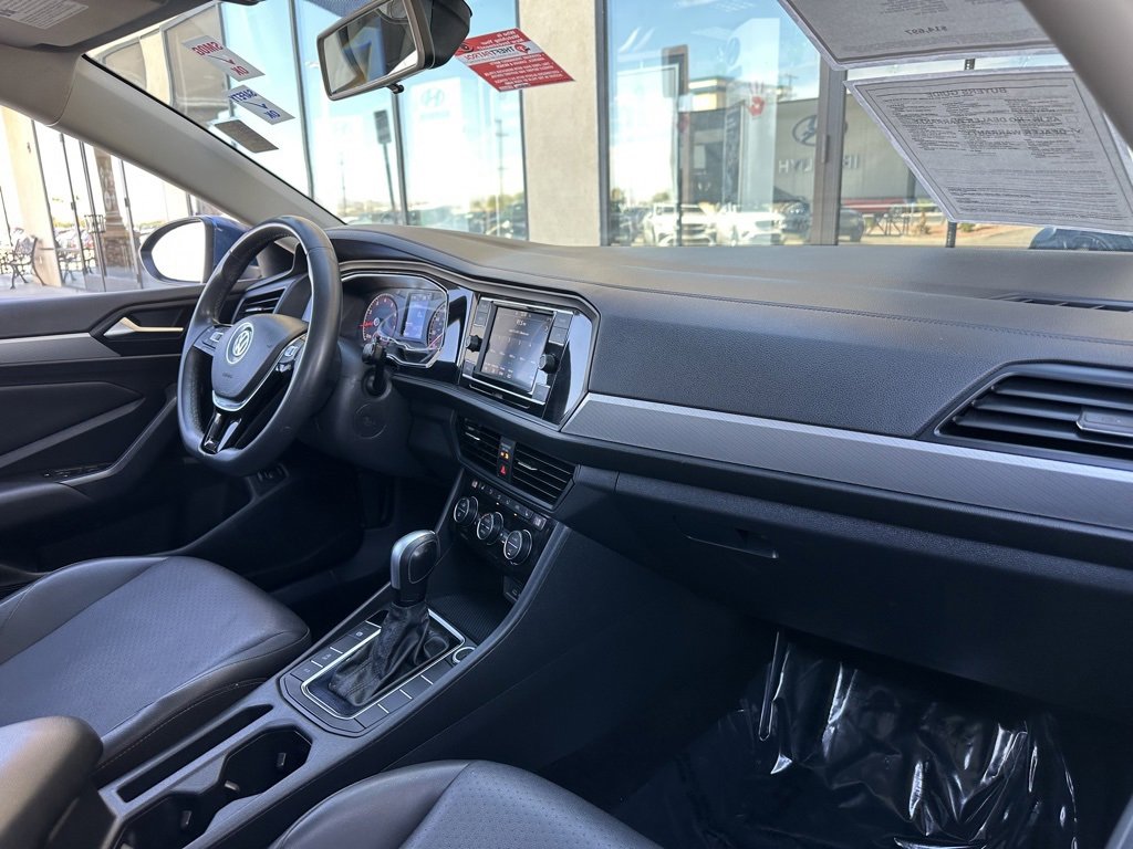 Used 2020 Volkswagen Jetta SE image 30
