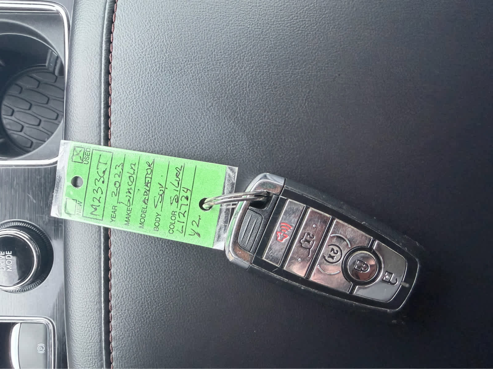 Used 2023 Lincoln Aviator AWD image 33