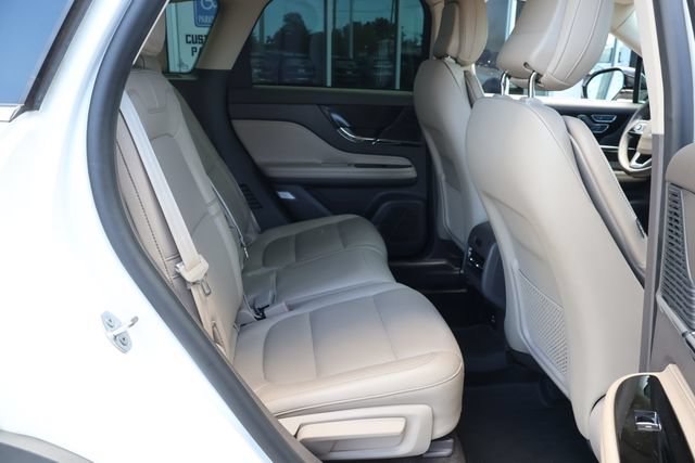 Used 2020 Lincoln Corsair FWD w/ Premium Package image 21