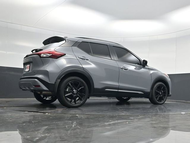 Used 2023 Nissan Kicks SR w/ SR Premium Package image 48