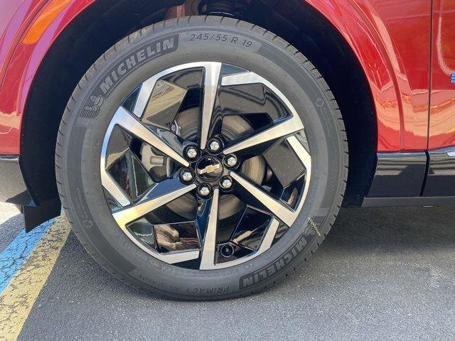 New 2025 Chevrolet Equinox EV LT image 6