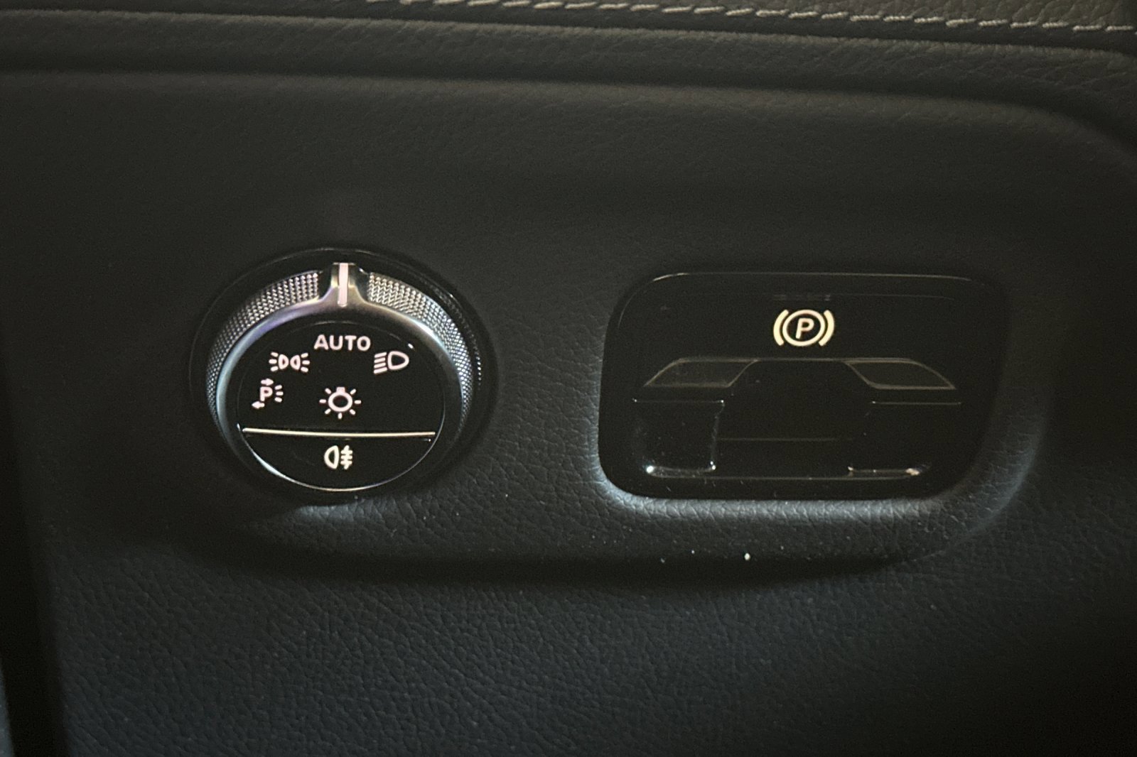 Certified 2023 Mercedes-Benz EQE 350+ SUV image 38