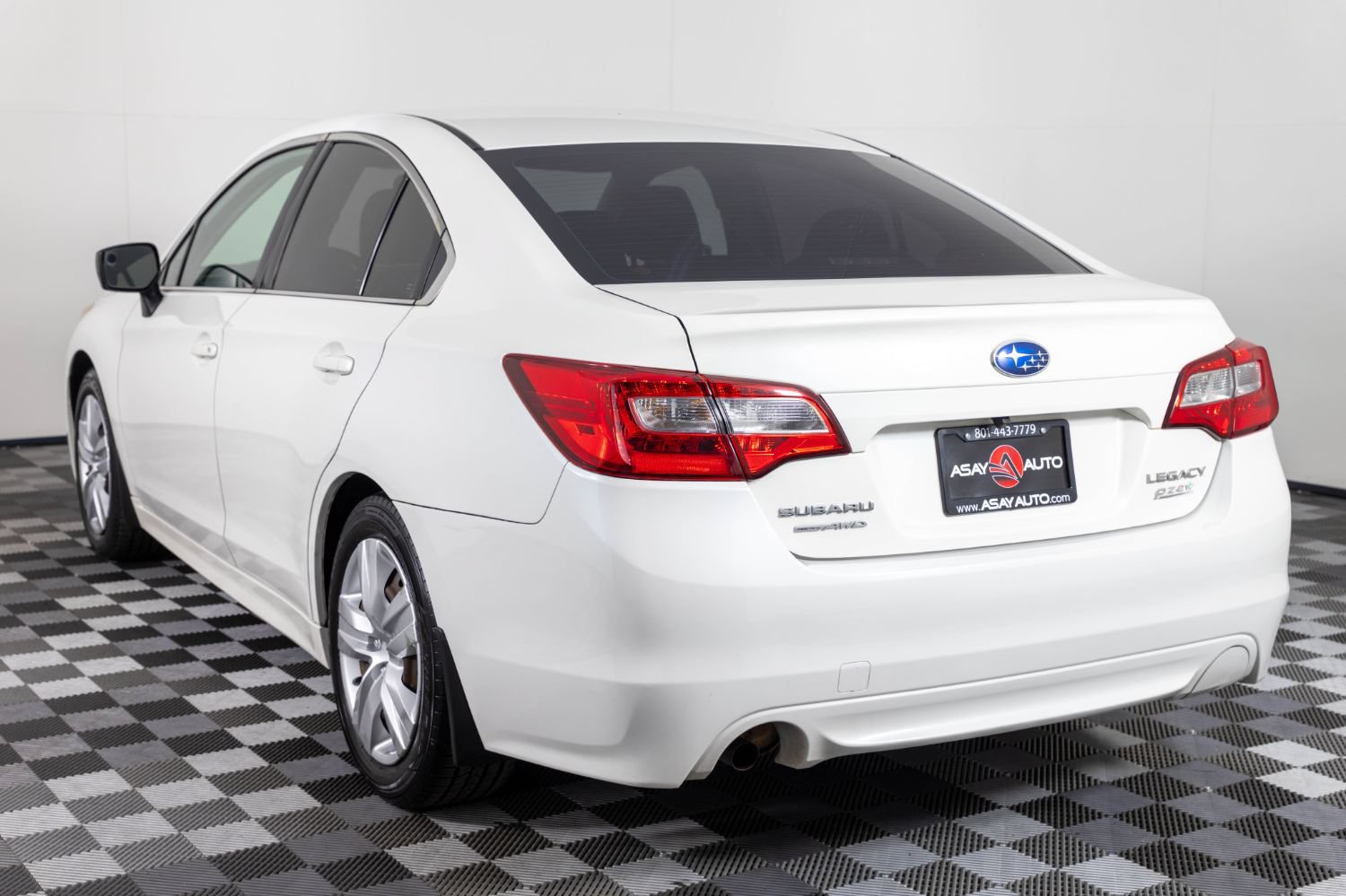 Used 2016 Subaru Legacy 2.5i AWD/4WD image 6