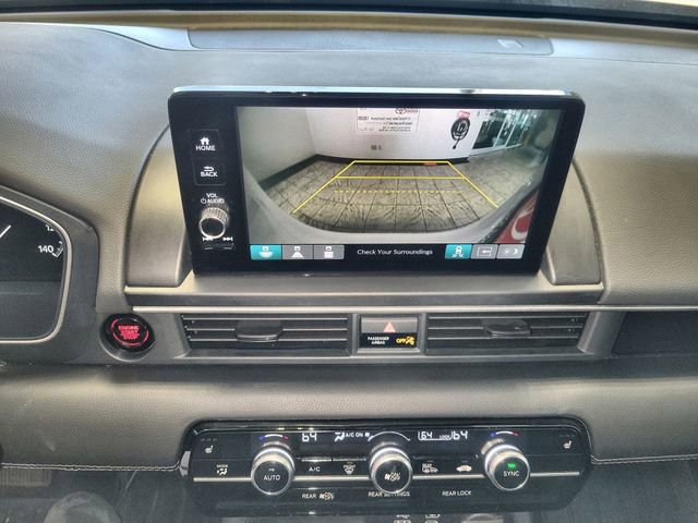 Used 2023 Honda Pilot Touring image 17
