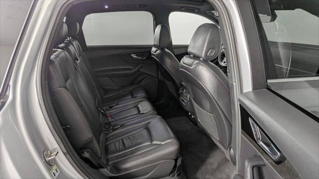 Used 2019 Audi Q7 3.0T Premium AWD/4WD image 22