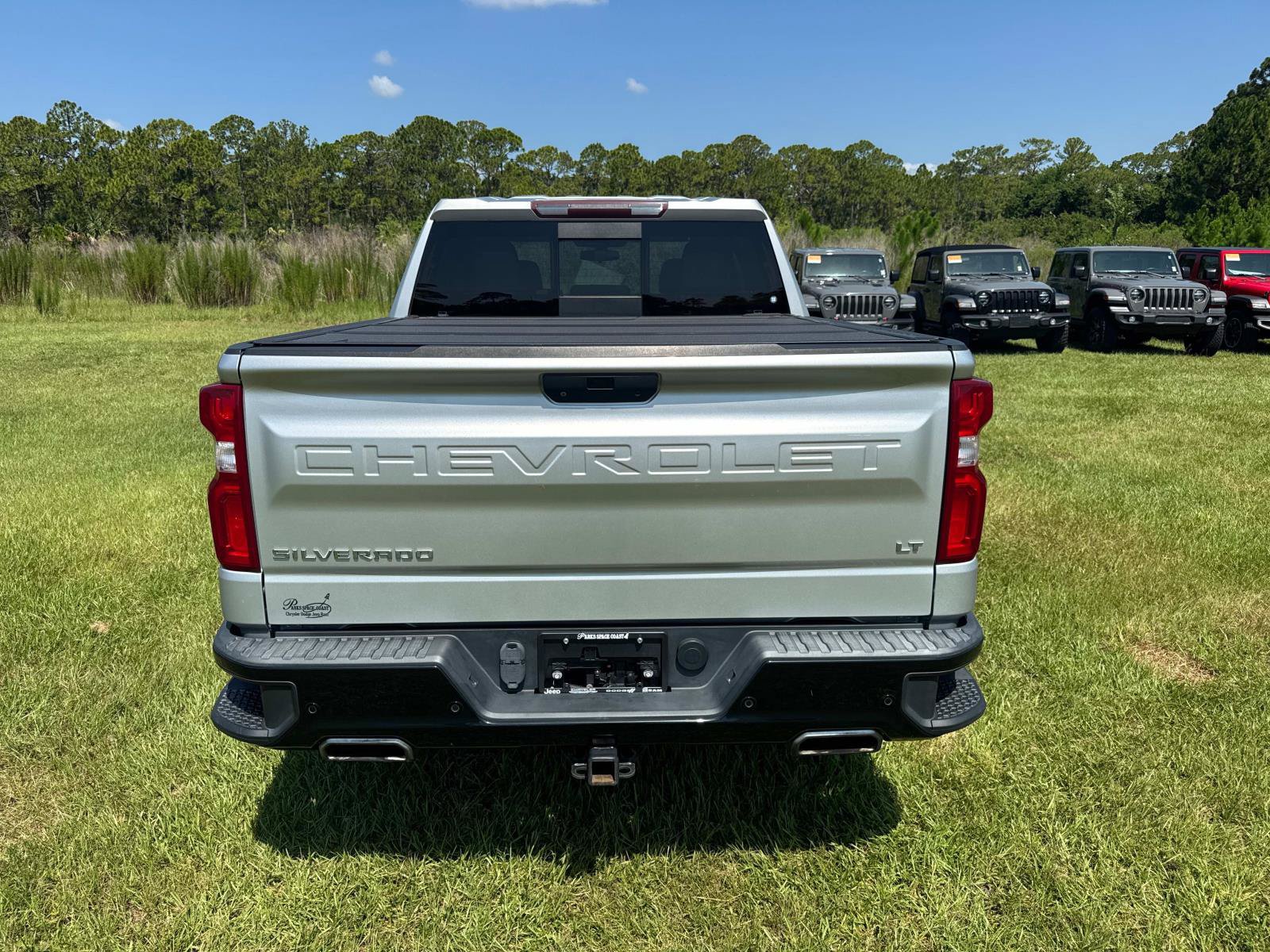 Used 2019 Chevrolet Silverado 1500 LT Trail Boss AWD/4WD image 4