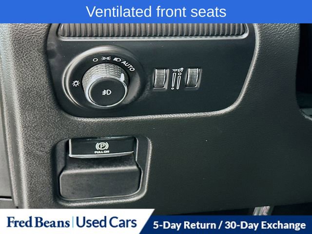 Used 2025 Jeep Wagoneer Series II w/ Premium Group I image 12
