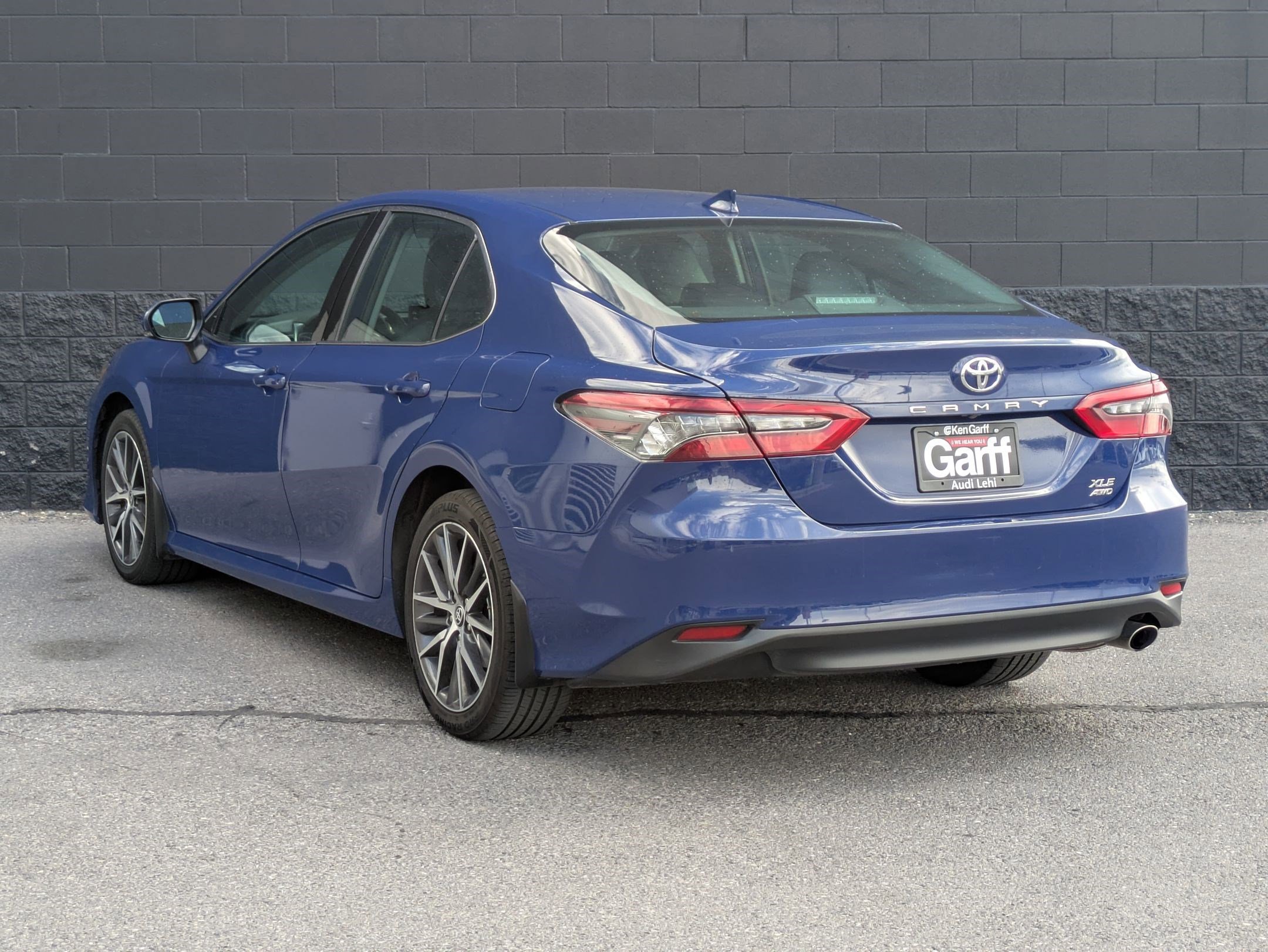 Used 2023 Toyota Camry XLE w/ Cold Weather Package AWD/4WD image 7