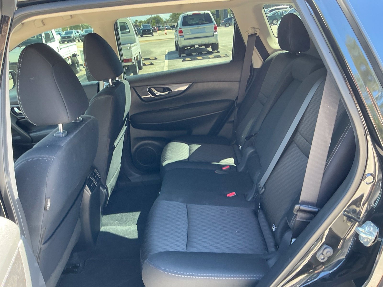 Certified 2020 Nissan Rogue S w/ Special Edition Package FWD image 14