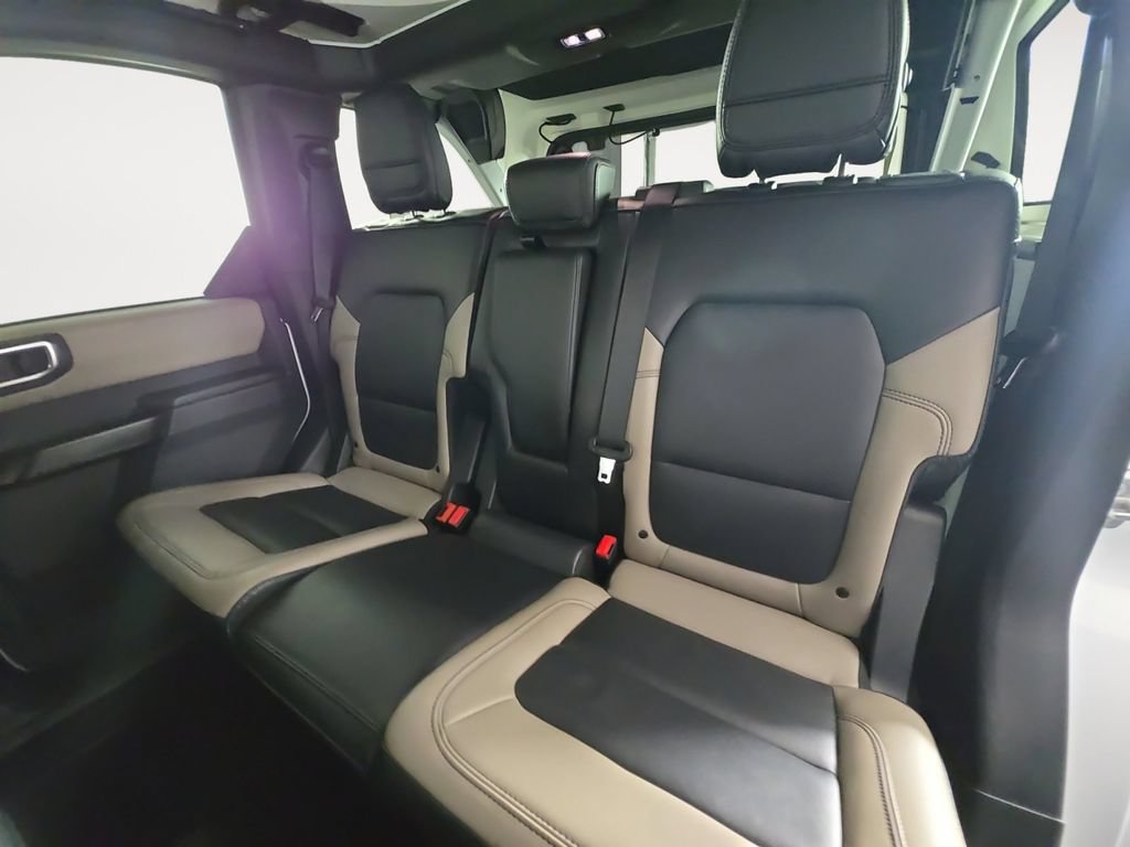 Used 2024 Ford Bronco Wildtrak AWD/4WD image 13