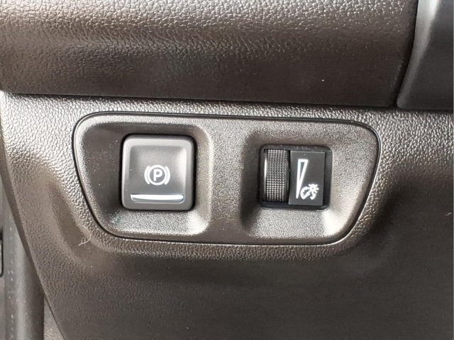 Used 2021 GMC Acadia SLE w/ Driver Convenience Package AWD/4WD image 18