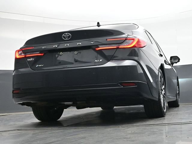 Used 2025 Toyota Camry XLE w/ Premium Plus Package FWD image 31