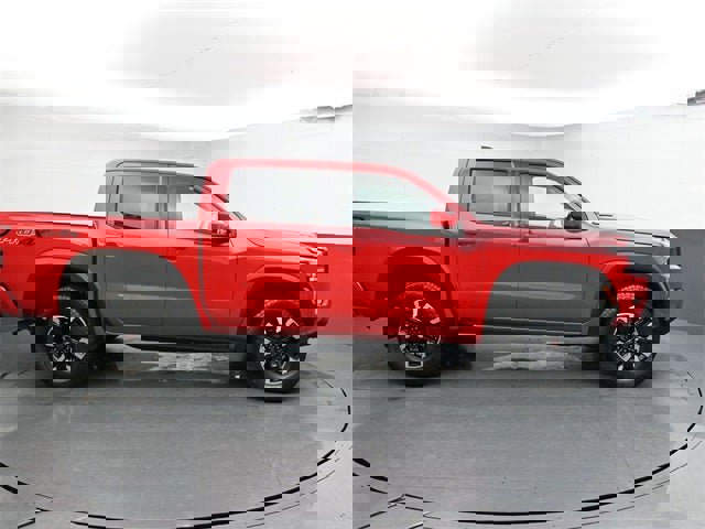 Used 2023 Nissan Frontier PRO-4X w/ Technology Package image 15