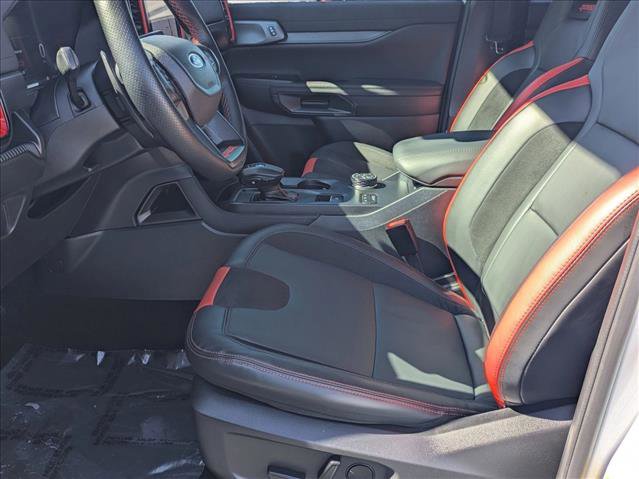 Used 2025 Ford Ranger Raptor image 14