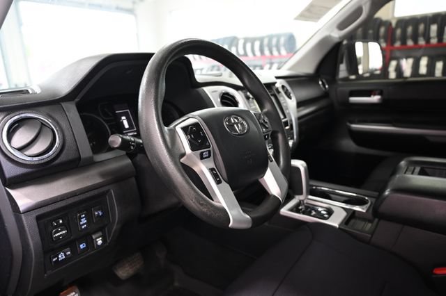 Used 2019 Toyota Tundra SR5 AWD/4WD image 22
