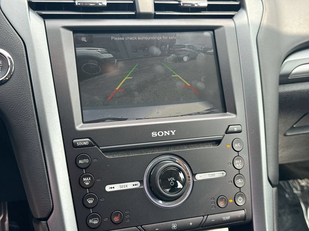 Used 2016 Ford Fusion Titanium AWD/4WD image 20