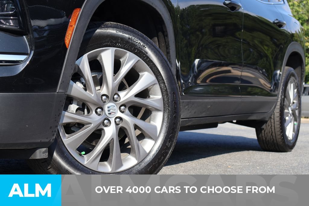 Used 2026 Buick Enclave Preferred FWD image 2