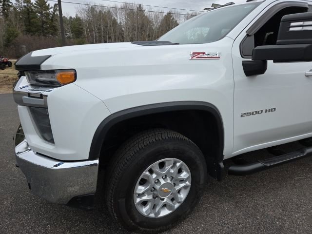 Used 2021 Chevrolet Silverado 2500 LT w/ Convenience Package image 35