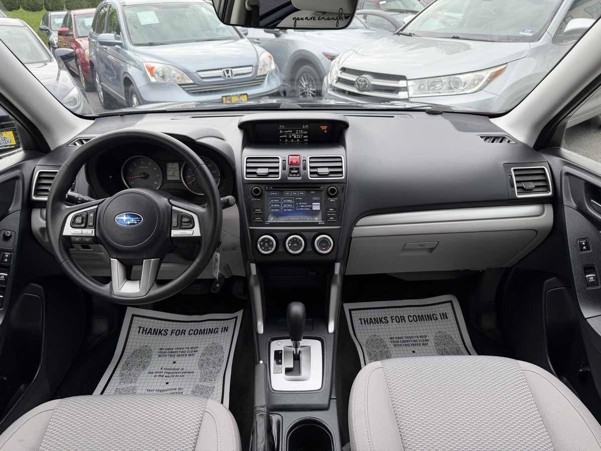 Used 2017 Subaru Forester 2.5i w/ Alloy Wheel Package AWD/4WD image 13