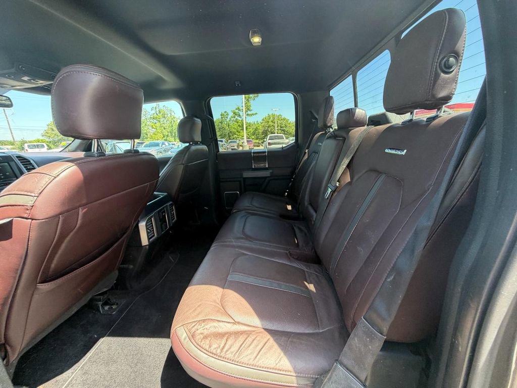 Used 2015 Ford F150 Platinum w/ Equipment Group 701A Luxury AWD/4WD image 13