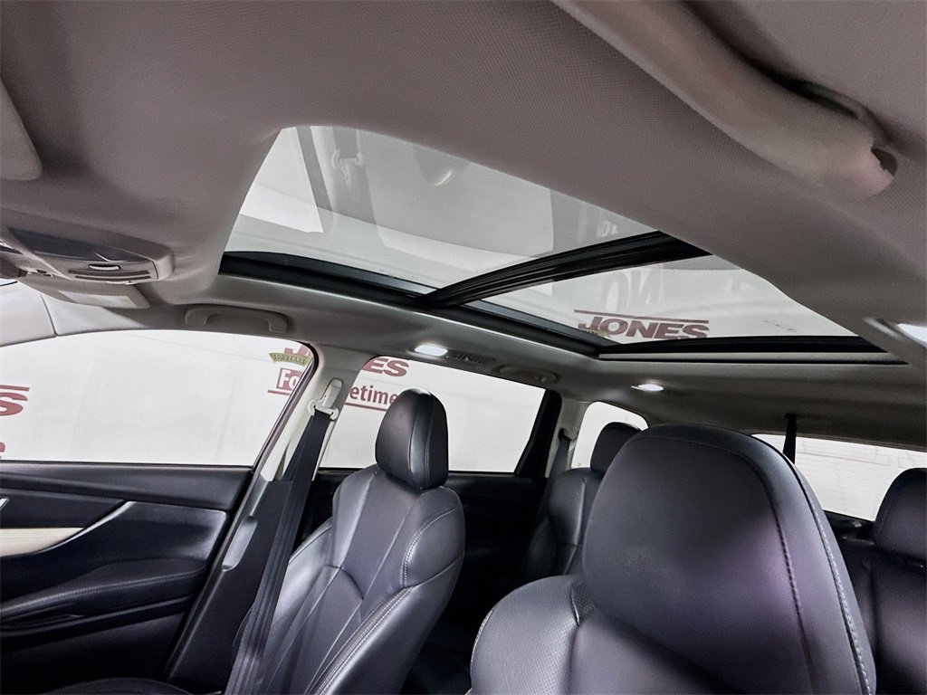 Certified 2022 Subaru Ascent Limited w/ Technology Package image 12