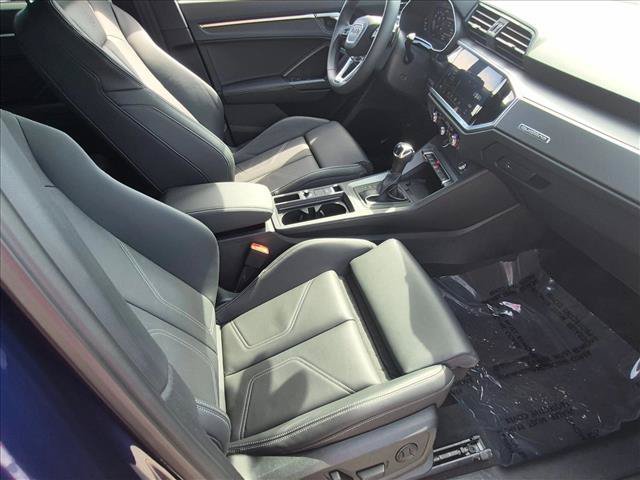 Used 2024 Audi Q3 2.0T Premium AWD/4WD image 21