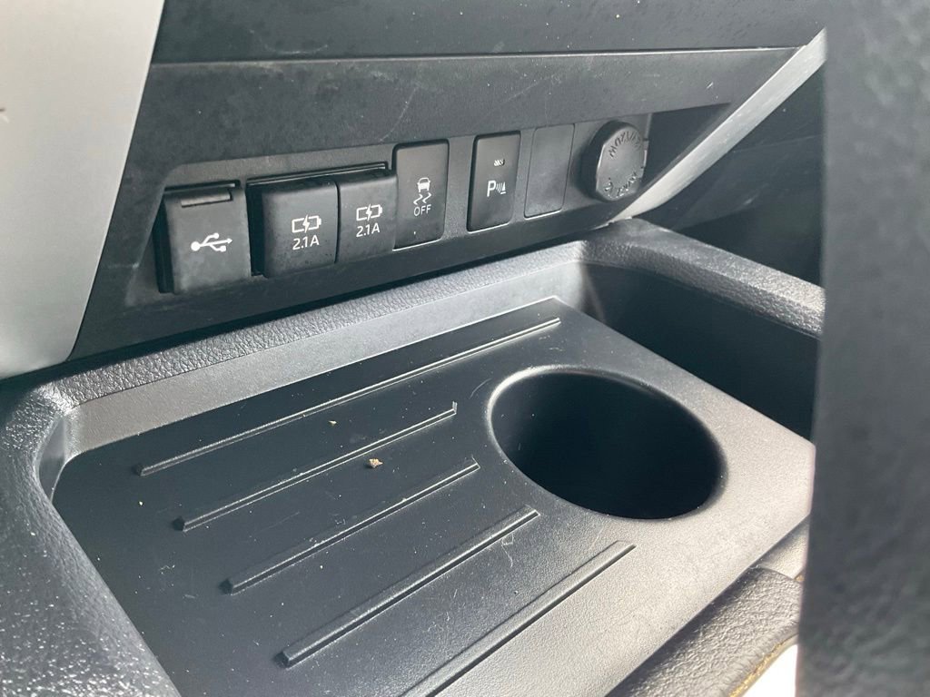 Used 2021 Toyota Tundra SR5 w/ TRD Off-Road Package image 13