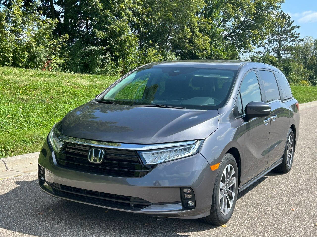 Used 2023 Honda Odyssey EX-L image 1