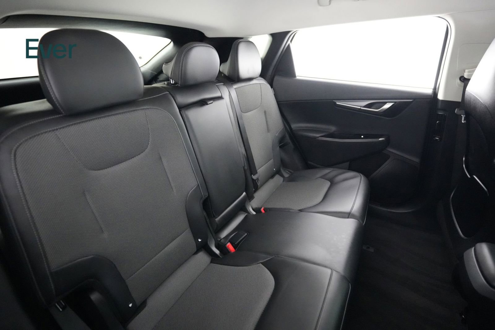 Used 2025 Kia EV6 Light image 5