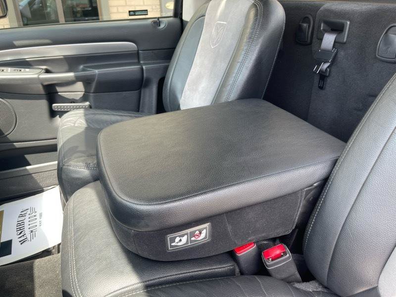 Used 2004 Dodge Ram 1500 Truck SLT w/ Sport Appearance Group AWD/4WD image 30