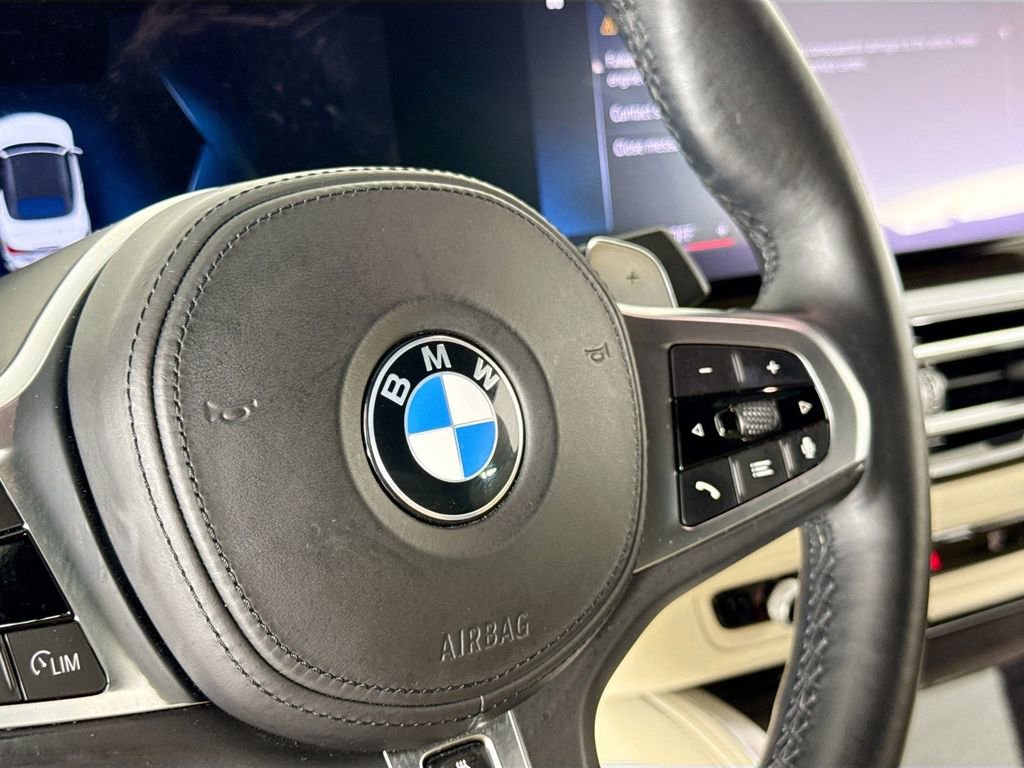 Used 2024 BMW 430i xDrive Convertible w/ M Sport Package AWD/4WD image 19