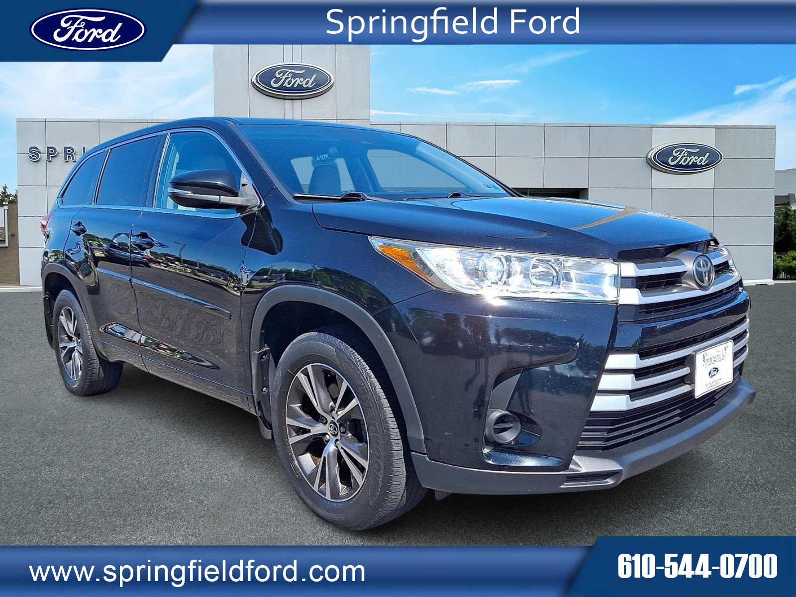 Used 2017 Toyota Highlander LE w/ Protection Package #3 AWD/4WD image 1