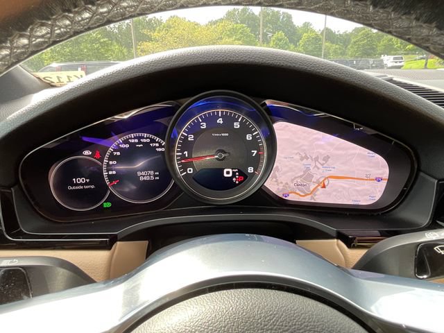 Used 2019 Porsche Cayenne S AWD/4WD image 17