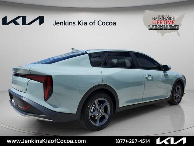 New 2026 Kia K4 FWD image 4