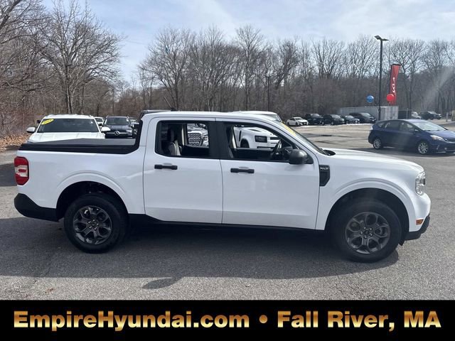 Used 2024 Ford Maverick XLT w/ Equipment Group 300A Standard image 3