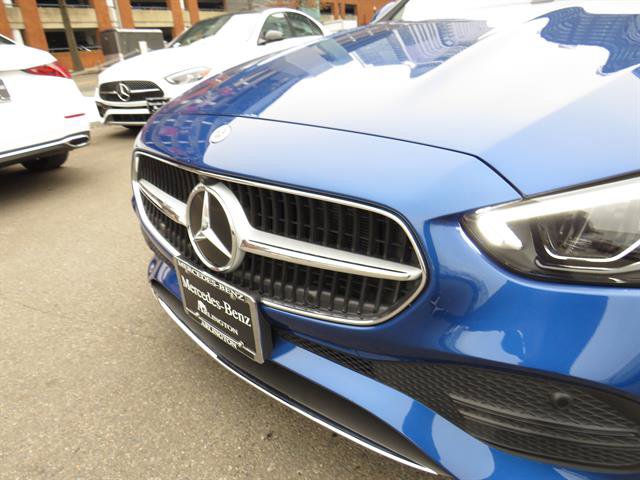 Used 2025 Mercedes-Benz C 300 4MATIC Sedan image 23