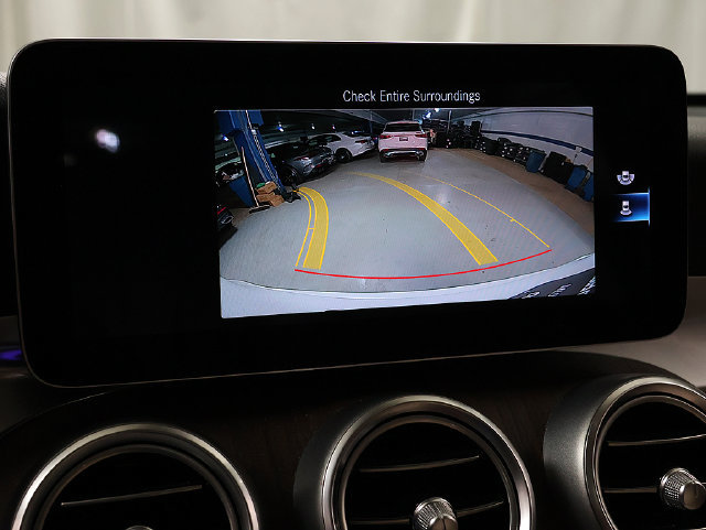 Used 2020 Mercedes-Benz GLC 300 4MATIC image 20