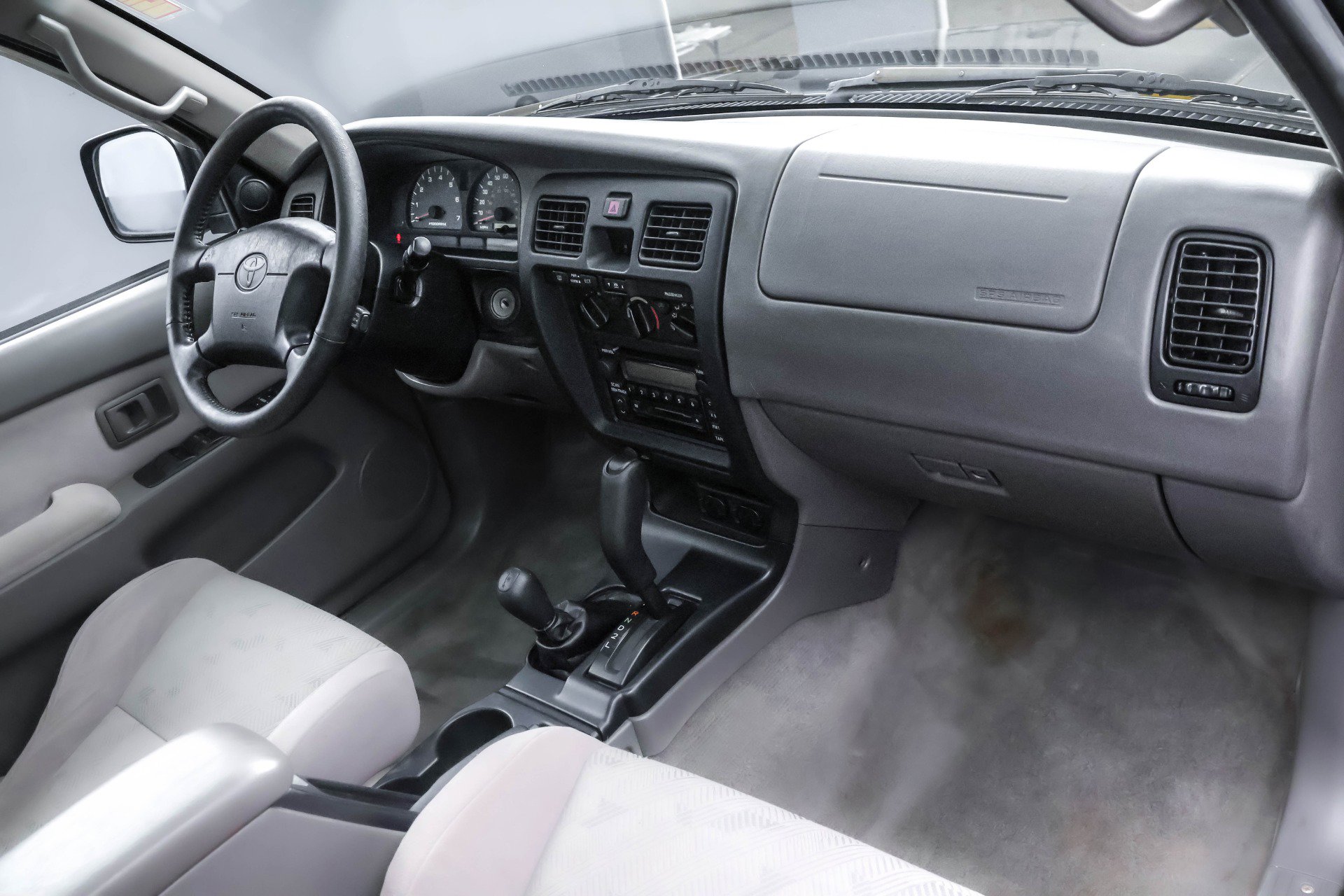 Used 2001 Toyota 4Runner SR5 image 22