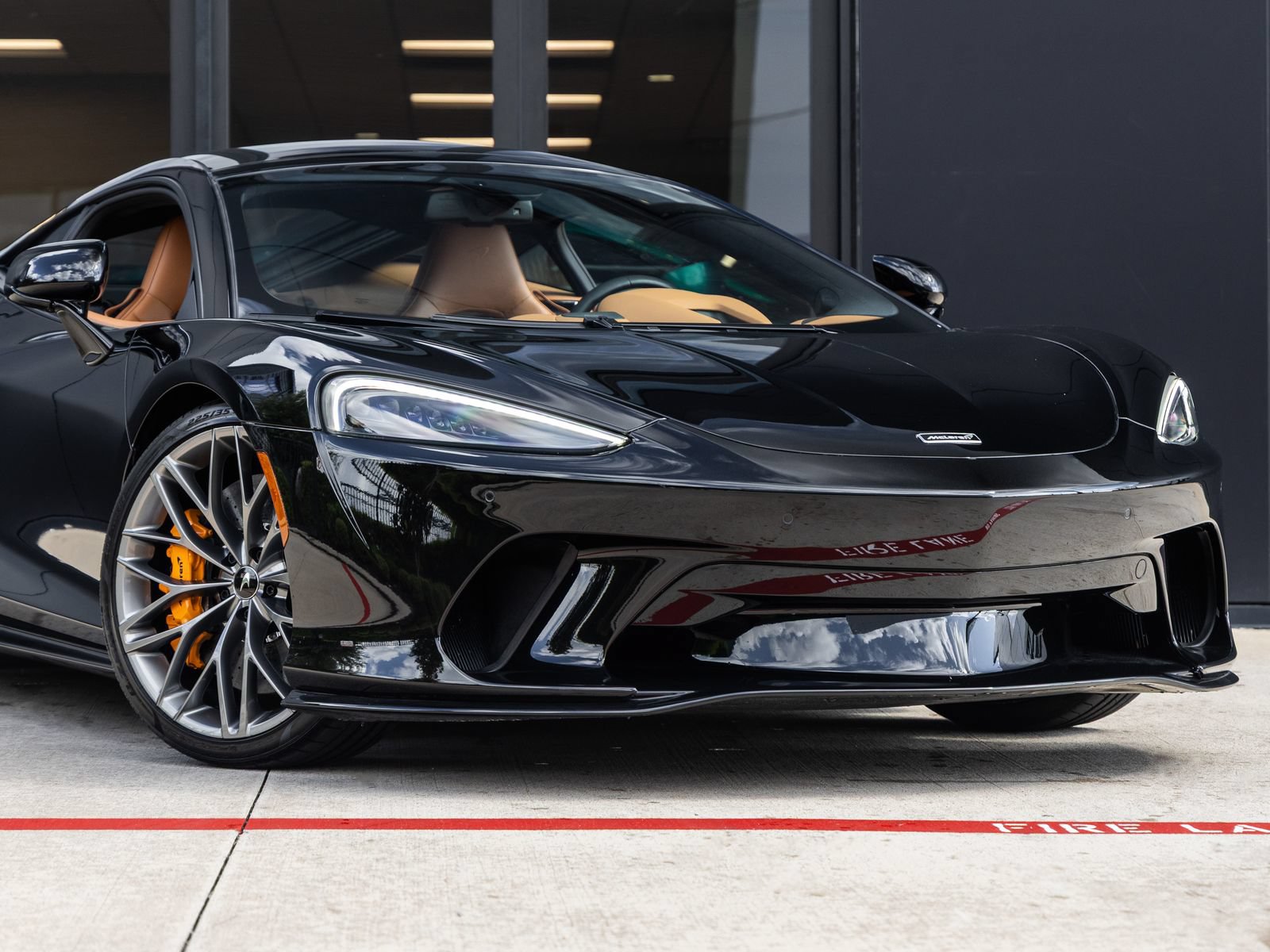 Used 2023 McLaren GT RWD image 6