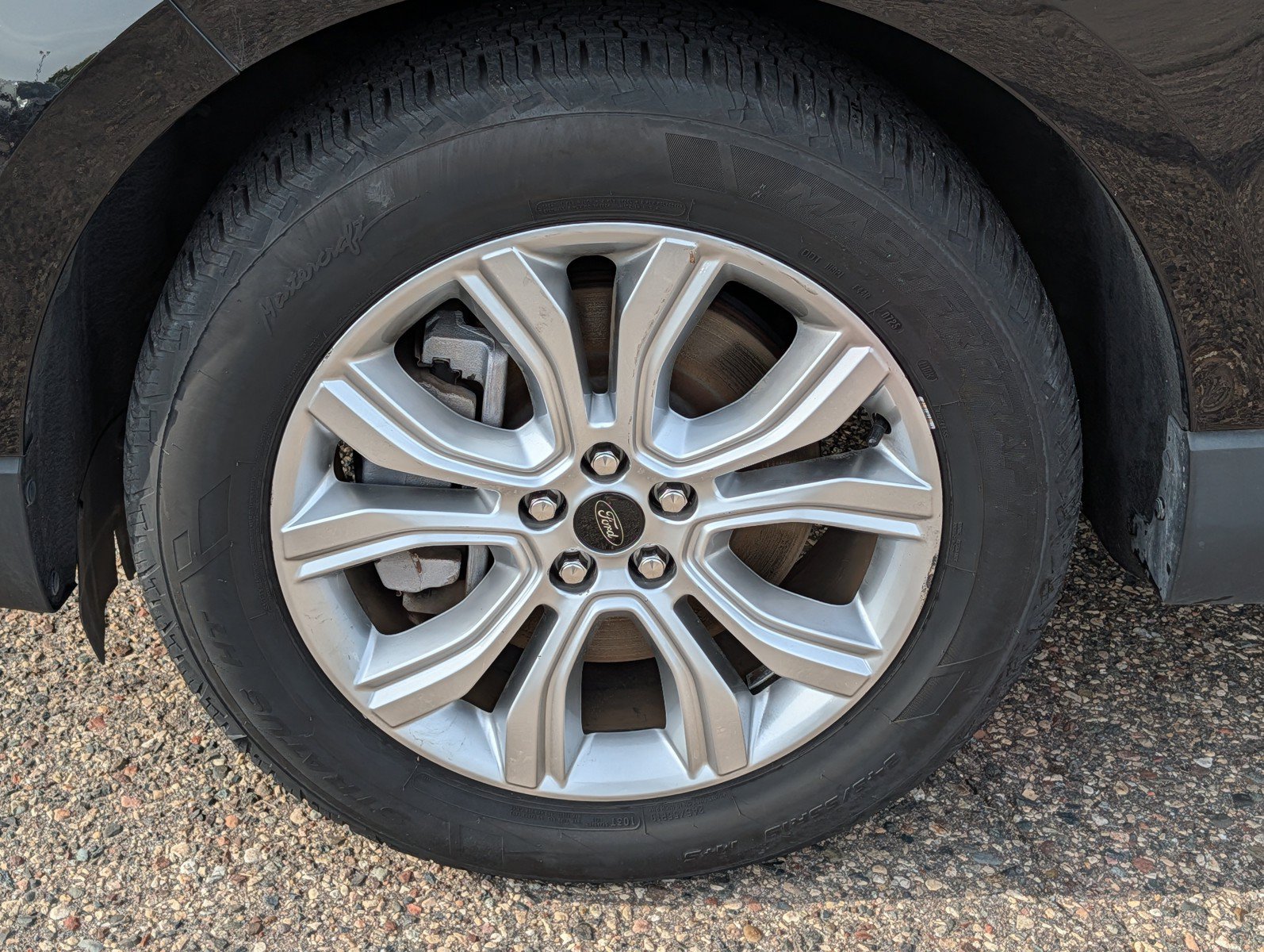 Used 2023 Ford Edge Titanium AWD/4WD image 9