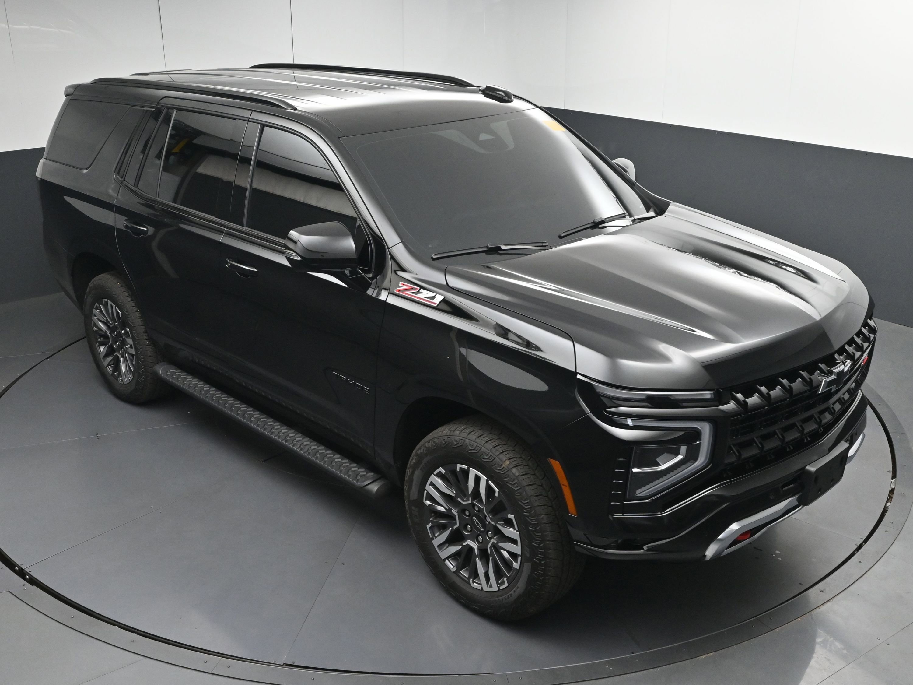 Used 2026 Chevrolet Tahoe Z71 w/ Comfort Package image 33