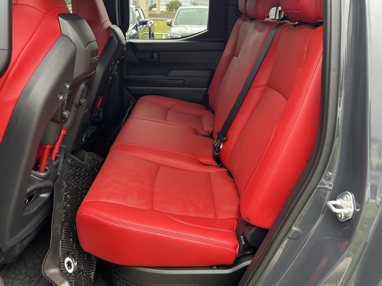Used 2025 Toyota Tacoma TRD Pro AWD/4WD image 29