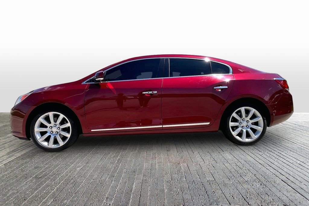 Used 2010 Buick LaCrosse CXS w/ Touring Package FWD image 5
