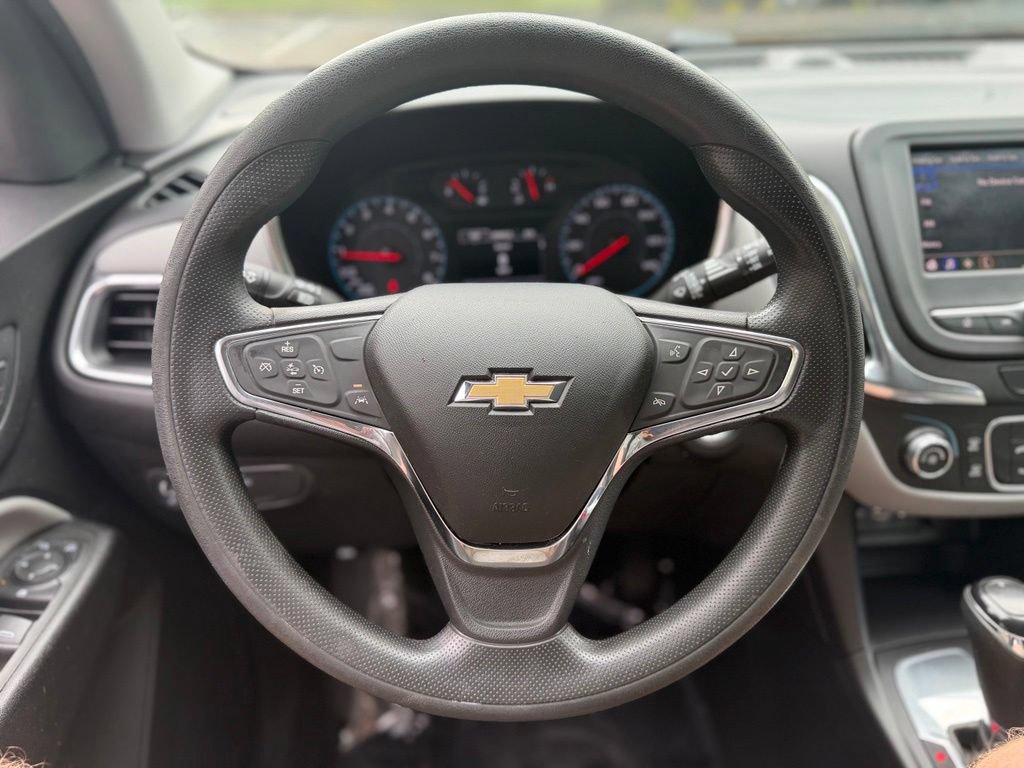 Used 2020 Chevrolet Equinox LS FWD image 23