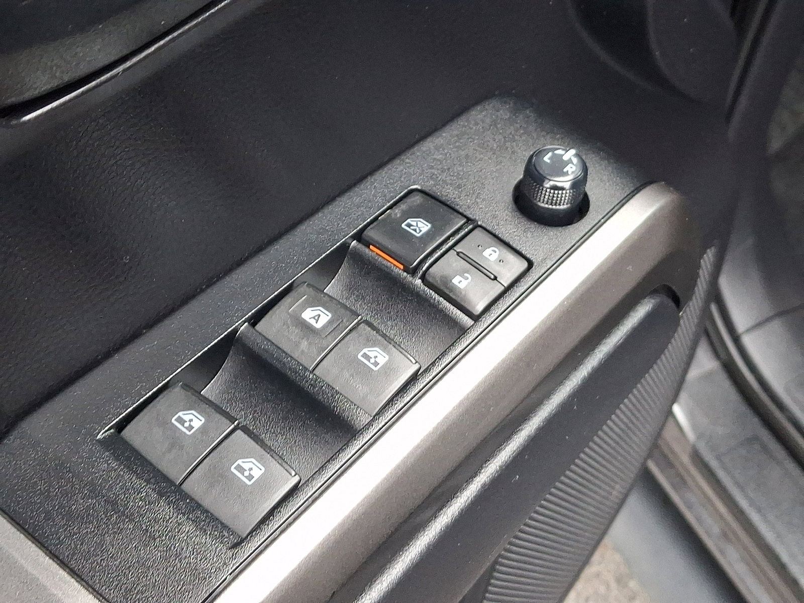 Used 2020 Toyota Tacoma SR5 image 27