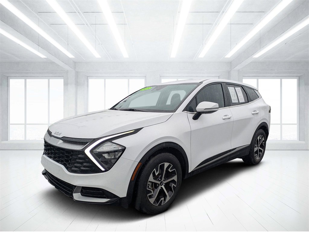 Used 2023 Kia Sportage EX image 7