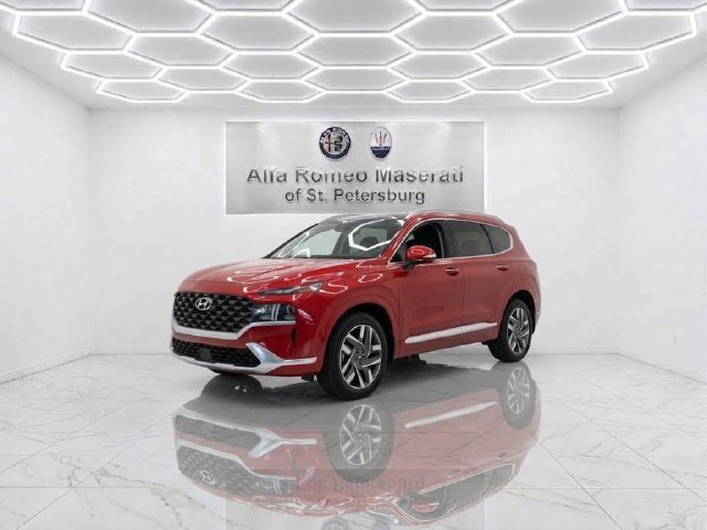 Used 2023 Hyundai Santa Fe Calligraphy FWD image 2
