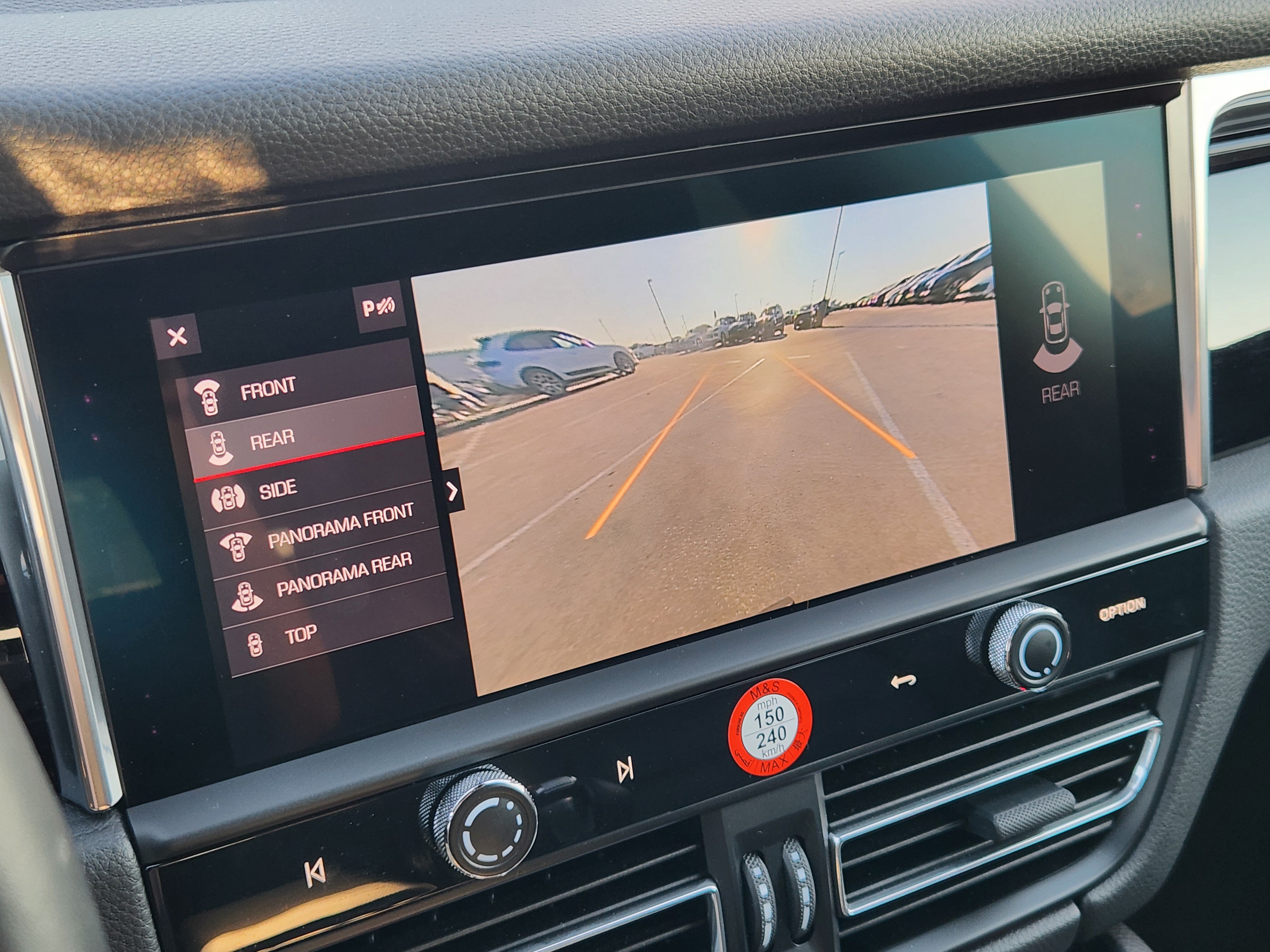 Certified 2026 Porsche Macan AWD/4WD image 22