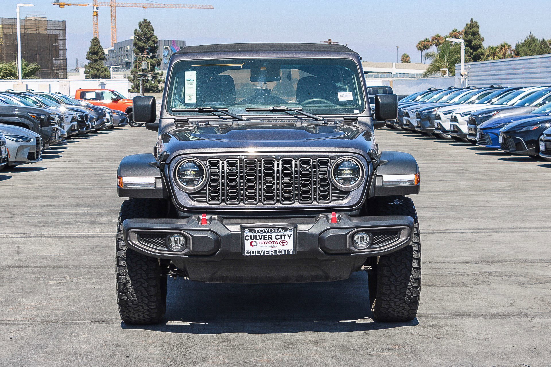 Used 2024 Jeep Wrangler Unlimited Rubicon w/ Convenience Group image 2